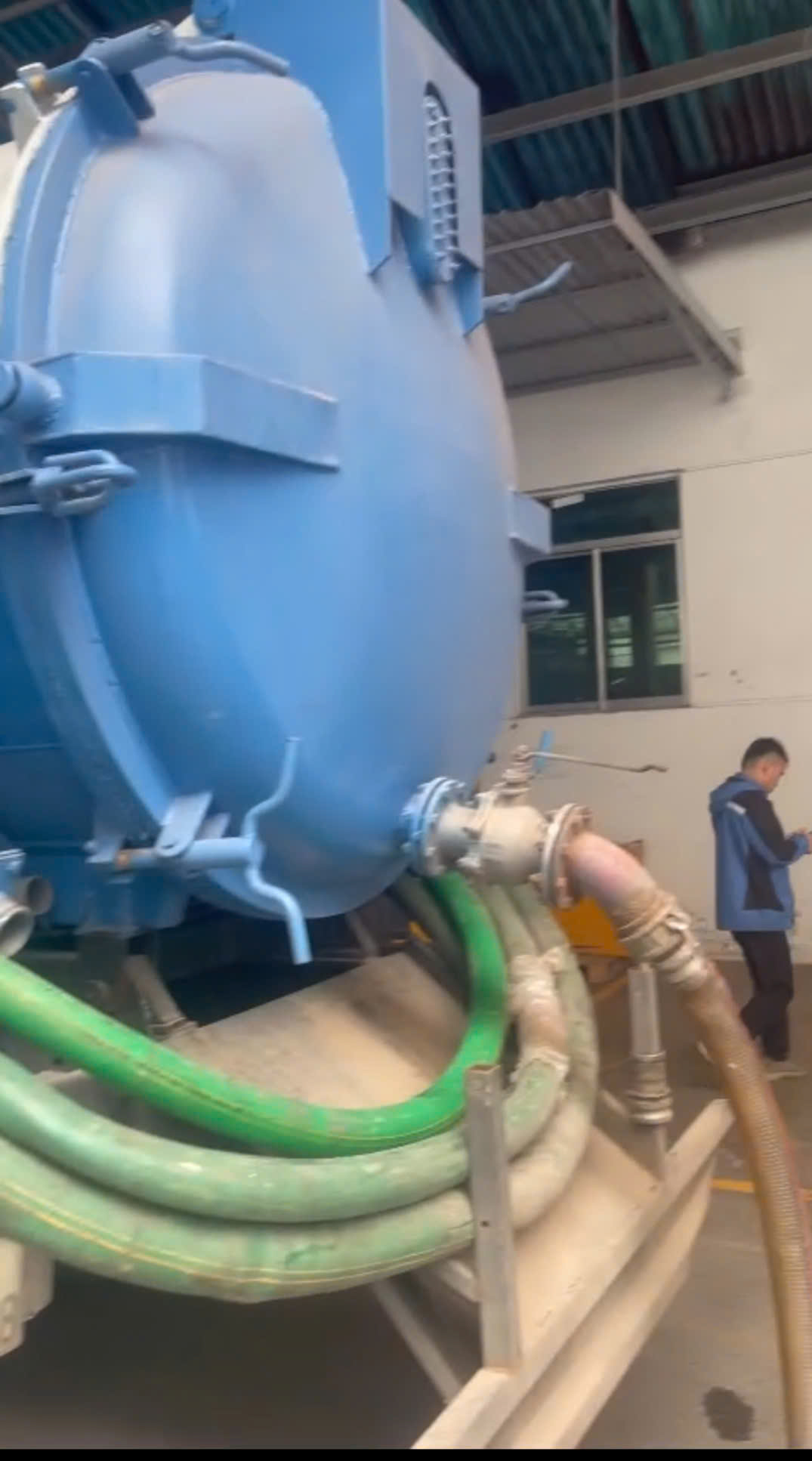 Sự cố thường gặp trong nhà vệ sinh và cách khắc phục nhanh chóng